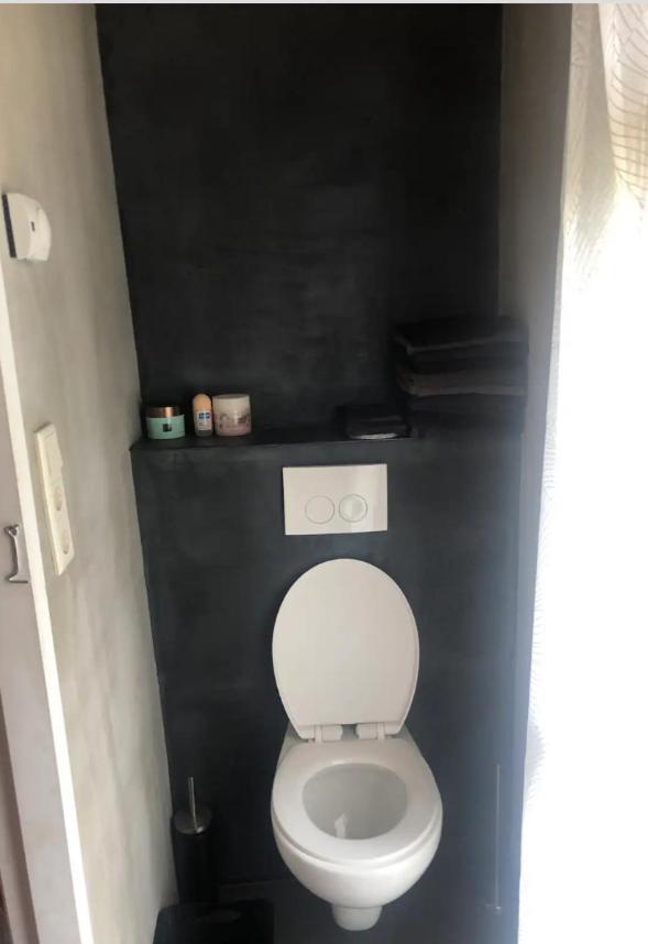 Tiny House For 2 With Private Garden Appartement Utrecht Buitenkant foto
